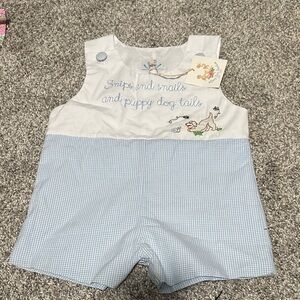 Snips and snails and puppy dog tails, Busy Bee Smocks